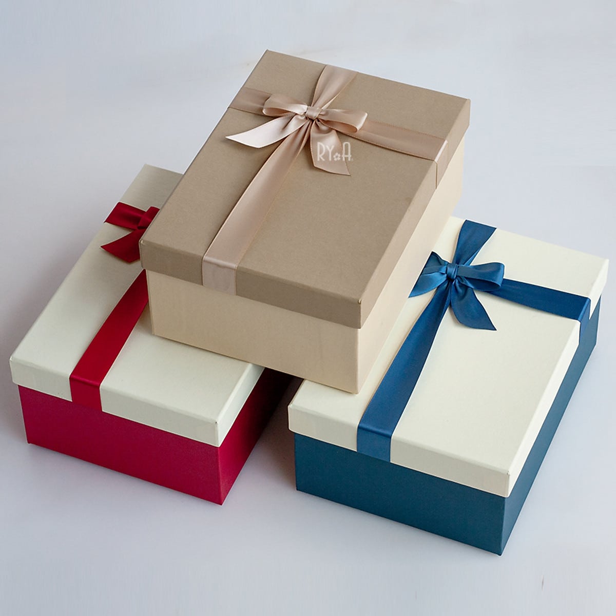 Quà tặng tri ân khách hàng