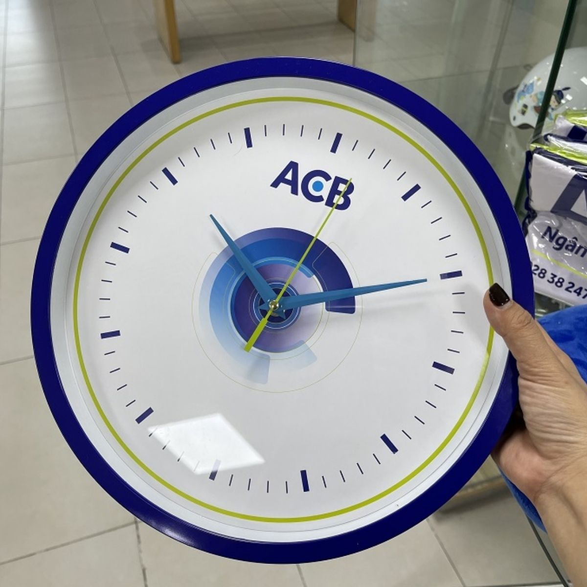 ngân hàng agribank tặng quà tết